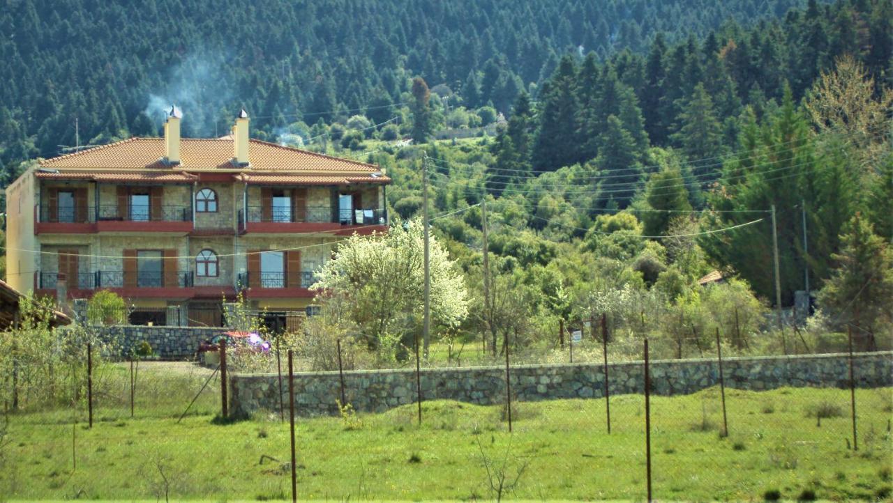 Апартаменты Mainades House Витина Экстерьер фото